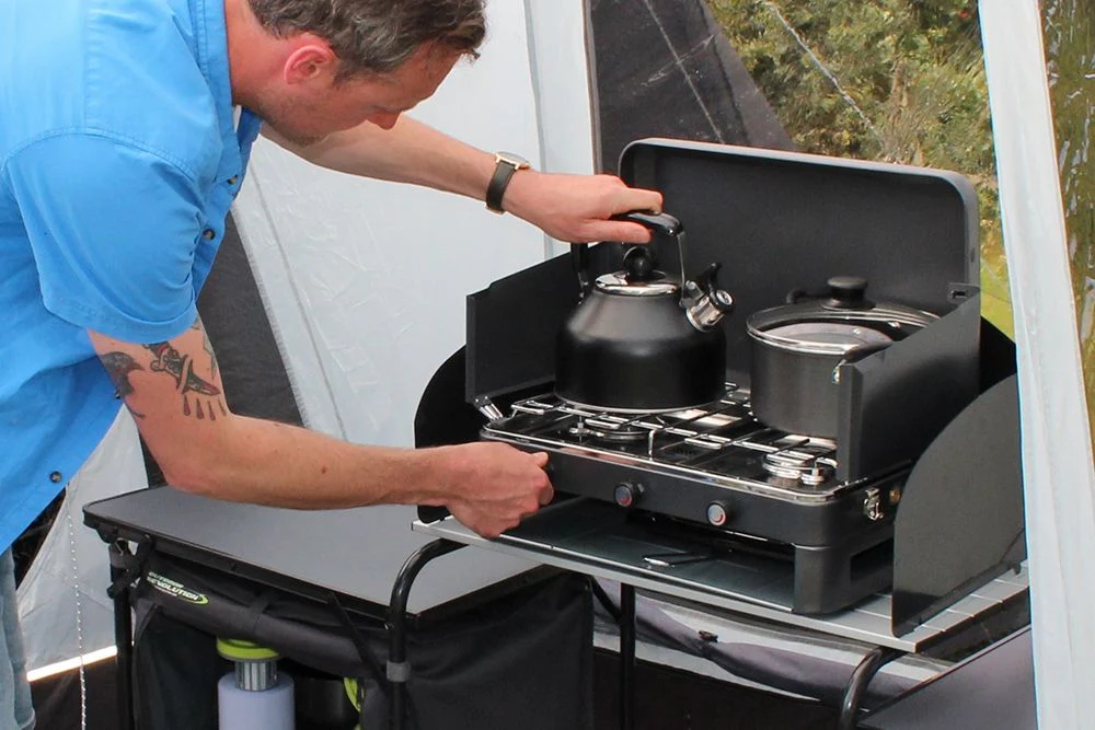 Outdoor Revolution 2.2L Induction Hob Whistling Kettle - Image 3