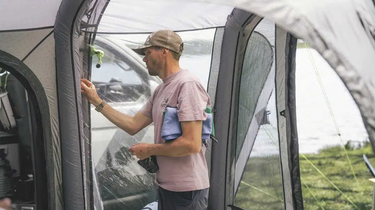 Outwell Wolfburg Air Drive Away Awning - Image 9