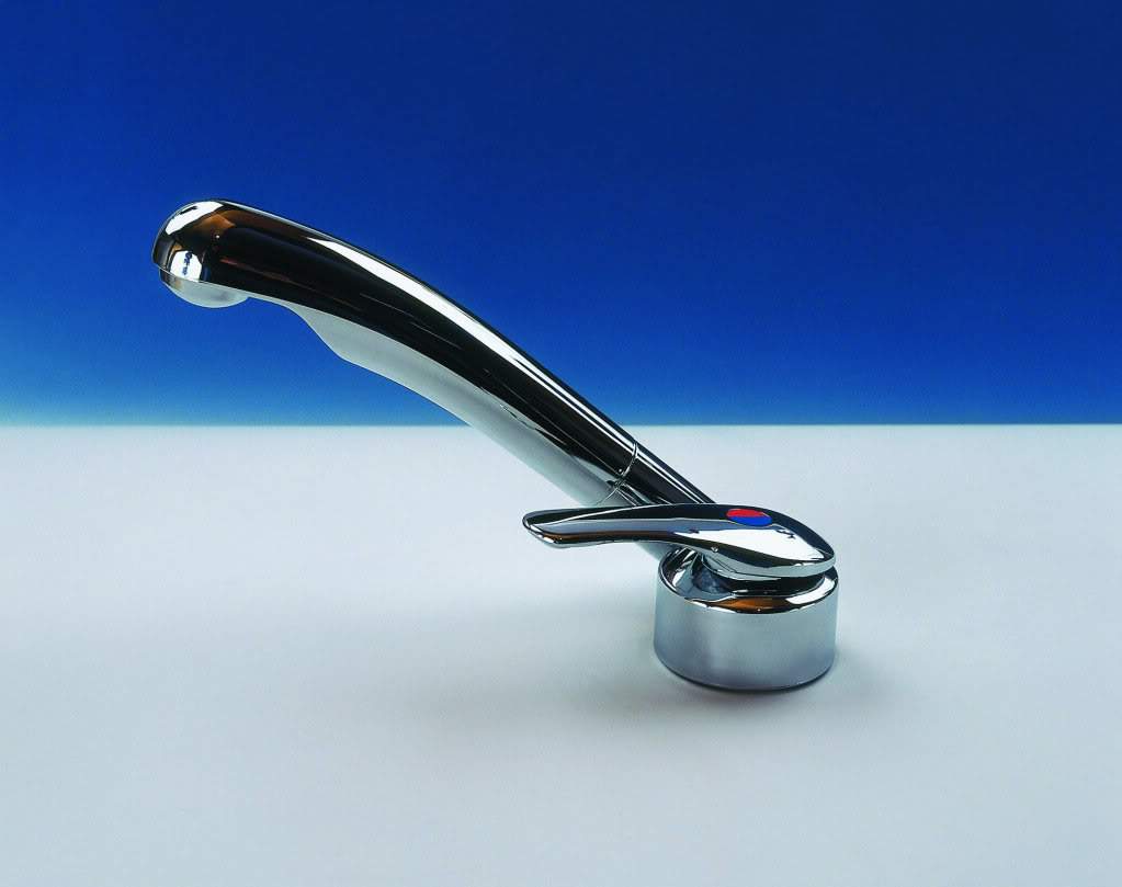 Reich TWIST Mixer Tap Chrome -  Right Hand